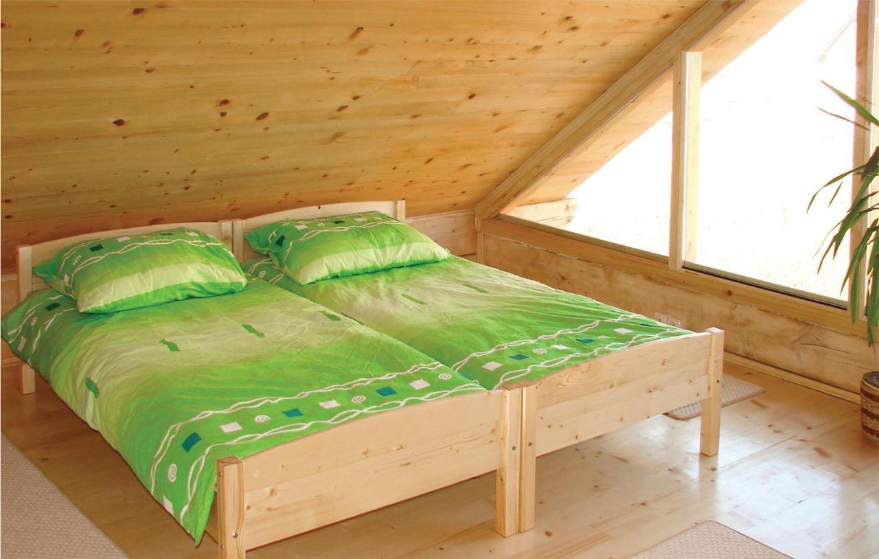 3 Bedroom Cozy Home In Mscice Podamirowo Exterior foto