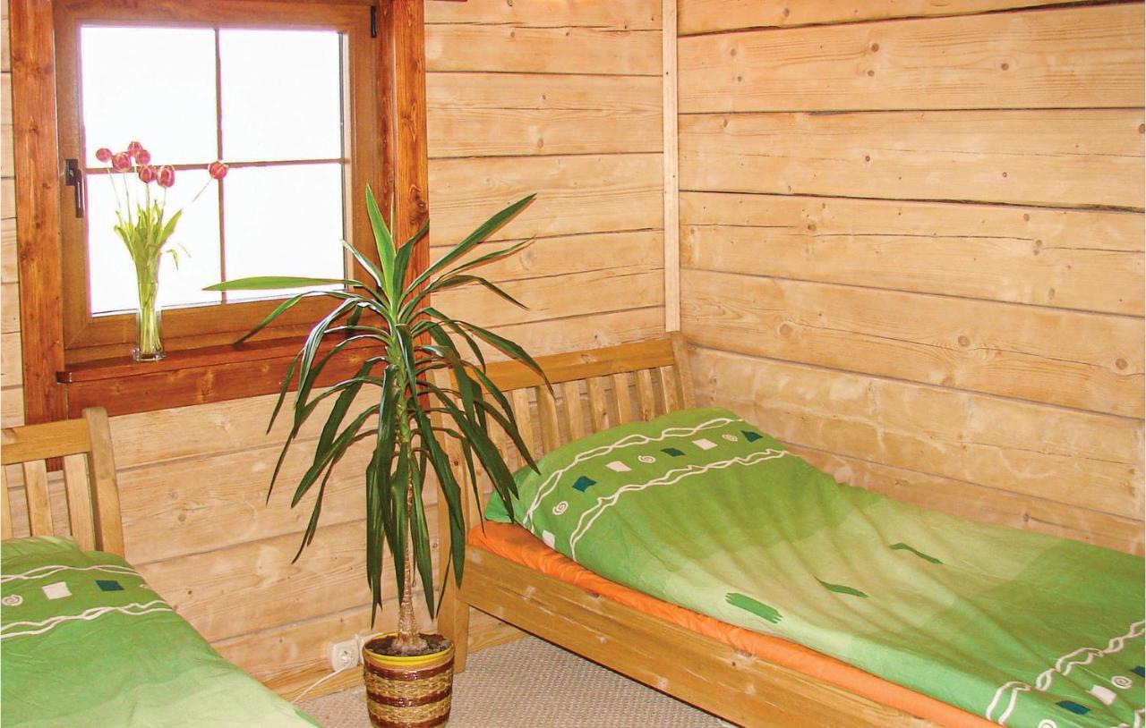 3 Bedroom Cozy Home In Mscice Podamirowo Exterior foto